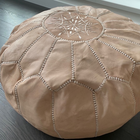 SOLD Moroccan pouf - nude